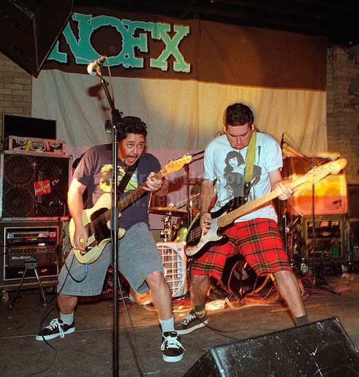 http://www.trenthead.com/l/1127537.jpg